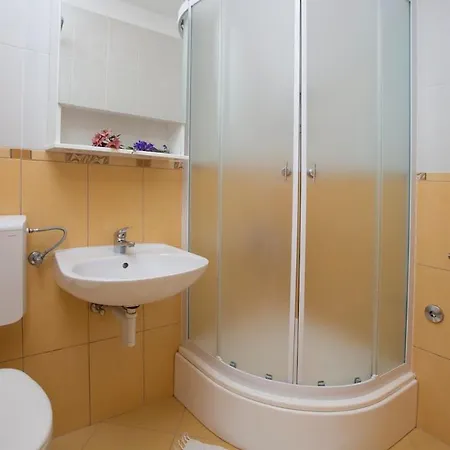 Ana Apartment